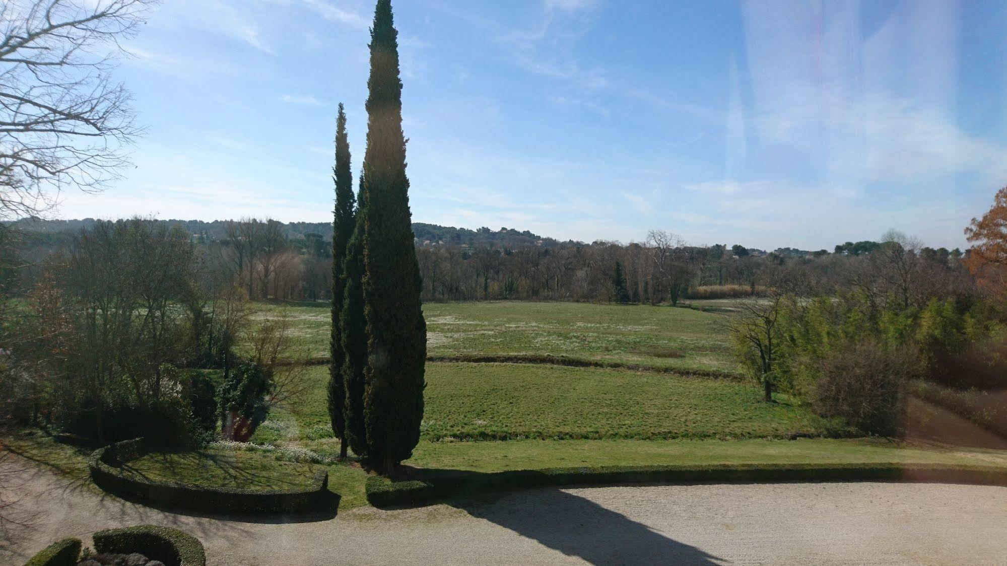 Chateau Martinay Carpentras Exterior photo